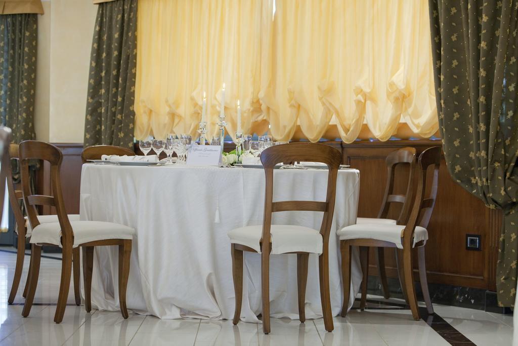Albergo Ristorante Uliveto Veroli Exterior photo