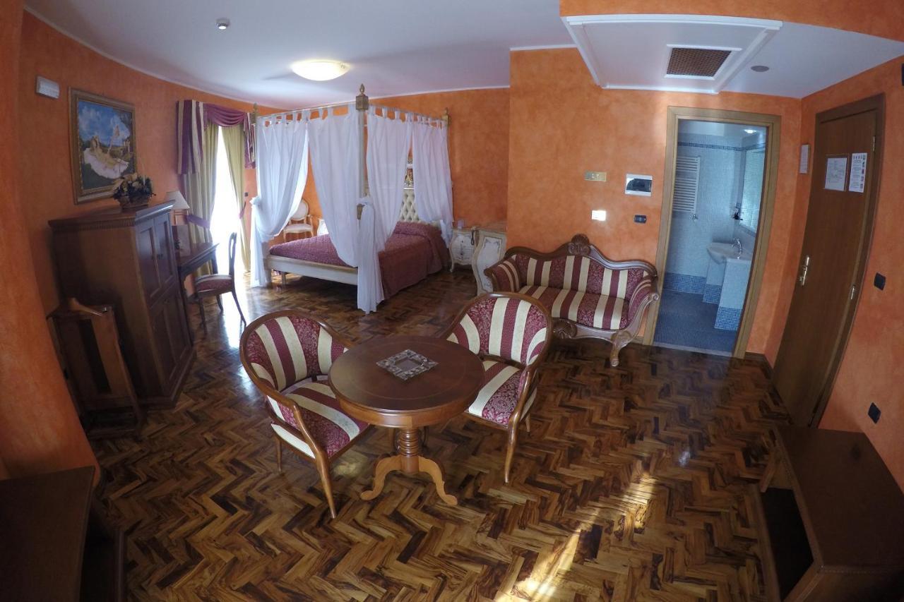 Albergo Ristorante Uliveto Veroli Exterior photo